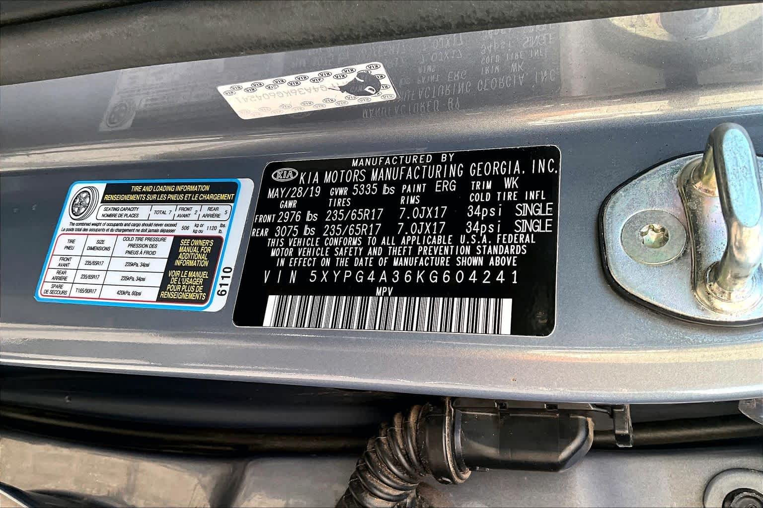 Used 2019 Everlasting Silver Kia L image 39