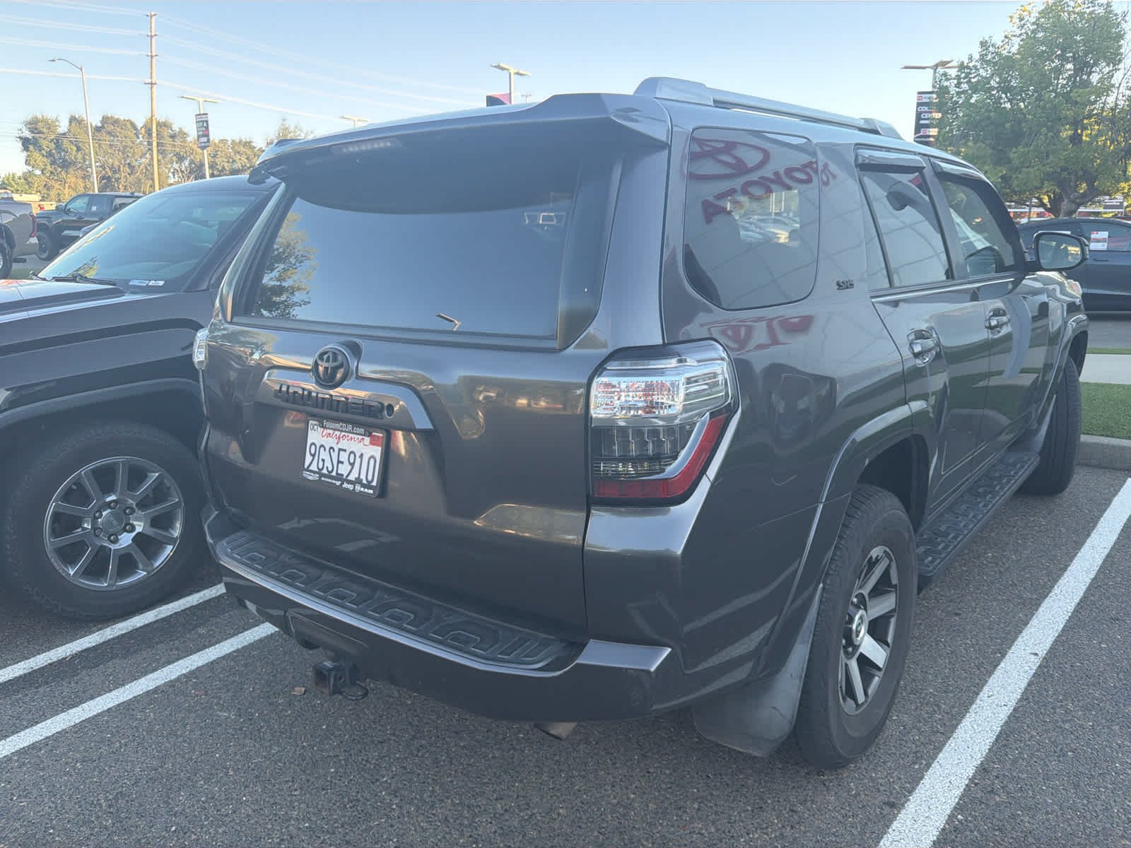 Used 2017 Magnetic Gray Metallic Toyota SR5 image 8