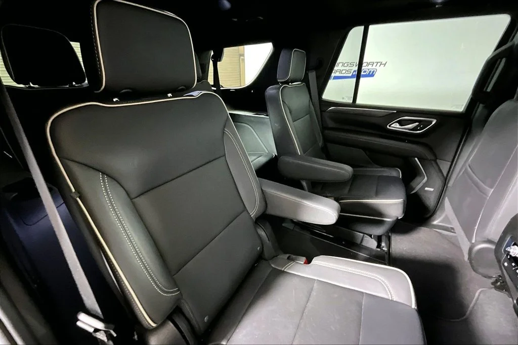 Certified Used 2023 Onyx Black GMC SLT image 22
