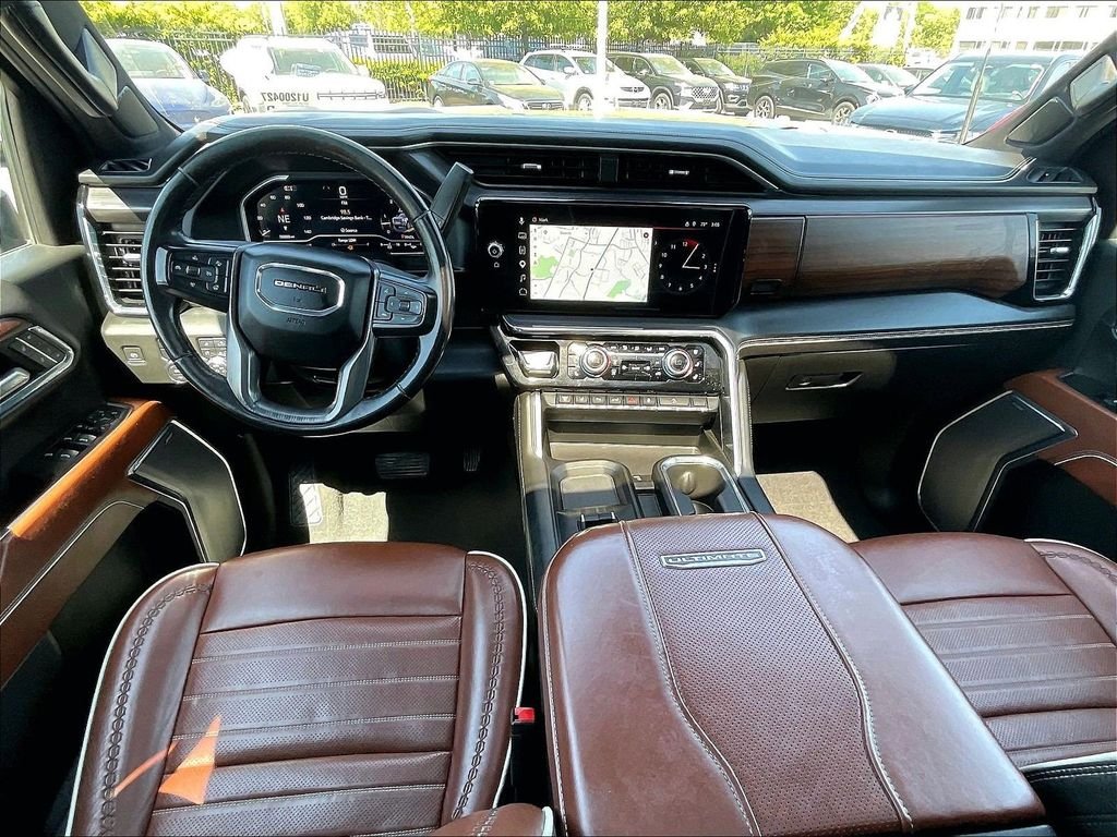 Used 2024 Silver GMC Denali Ultimate image 21
