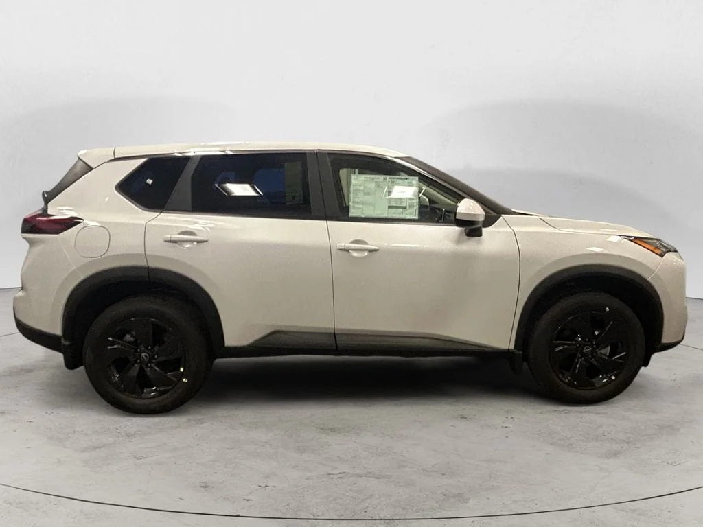 New 2026 Everest White Pearl Tricoat Nissan SV image 6