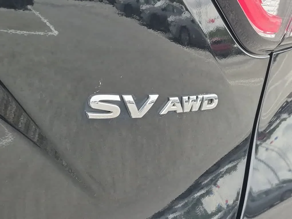Used 2017 Magnetic Black Metallic Nissan SV image 21