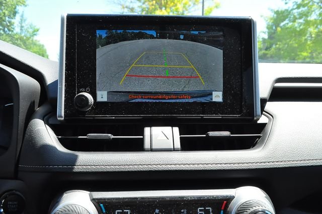 Used 2025 Silver Toyota XLE image 36
