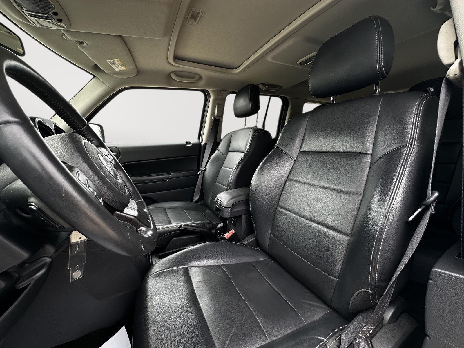 Used 2016 Bright White Clearcoat Jeep High Altitude Edition image 7