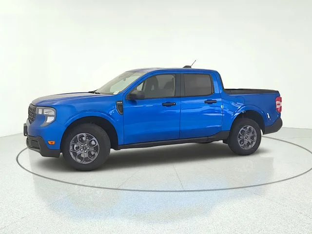New 2026 Velocity Blue Ford XLT image 2