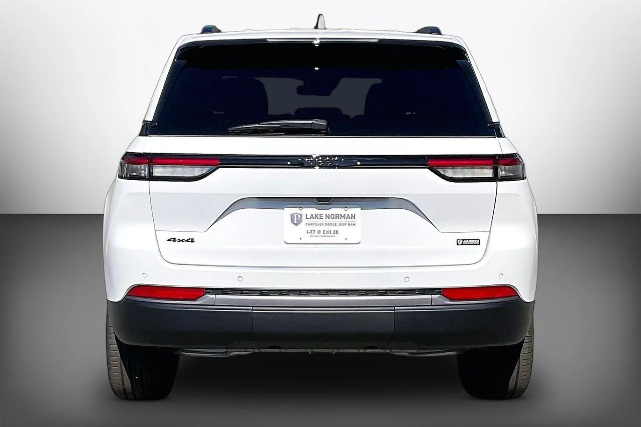 New 2026 Bright White Clearcoat Jeep Limited image 7