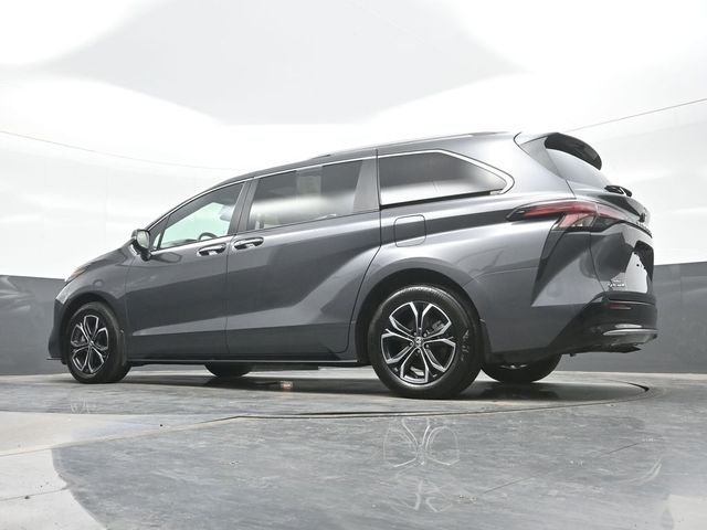Used 2025 Gray Toyota Platinum image 19