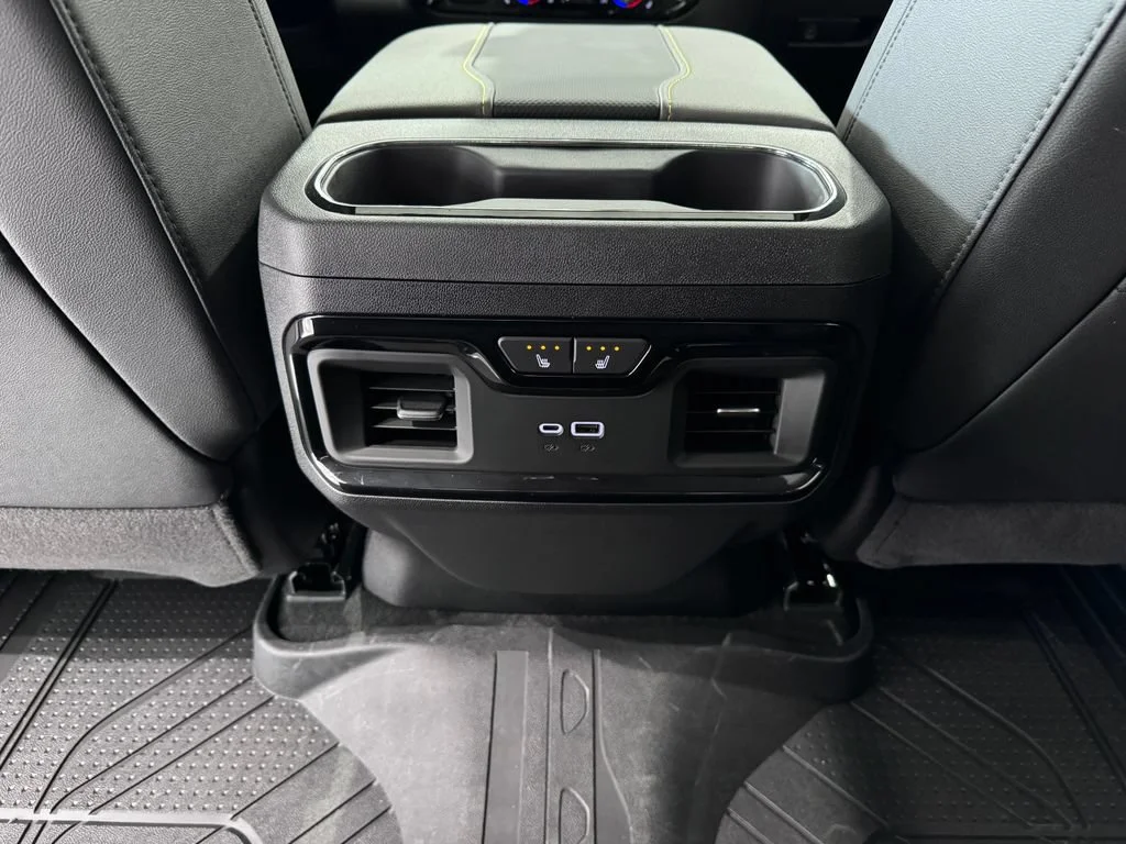 2026 Chevrolet Silverado 2500HD ZR2 - Photo 28