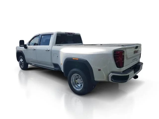 Used 2024 Summit White GMC Denali DRW image 3