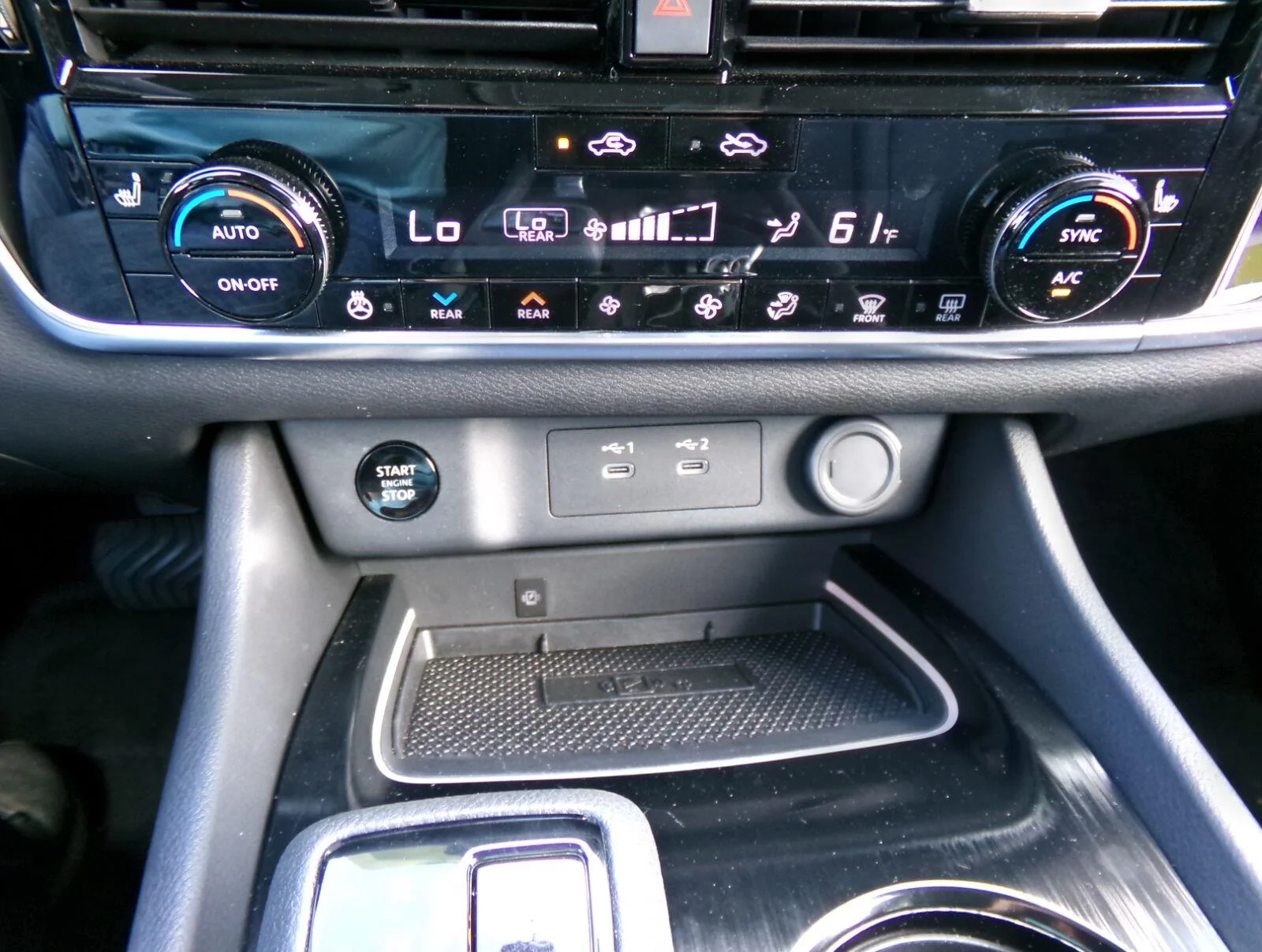 Used 2025 Gun Metallic Nissan SL image 12