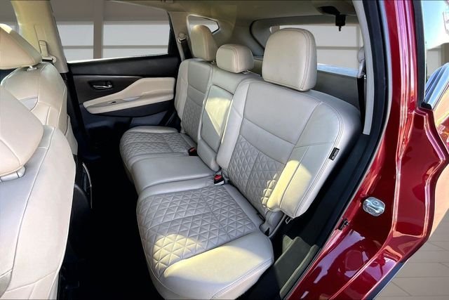 Used 2021 Red Nissan Platinum image 25