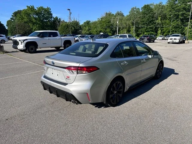 Used 2025 Silver Toyota SE image 3