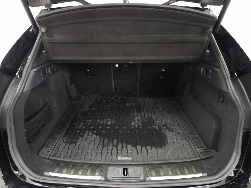 2022 JAGUAR F-PACE - Image 5