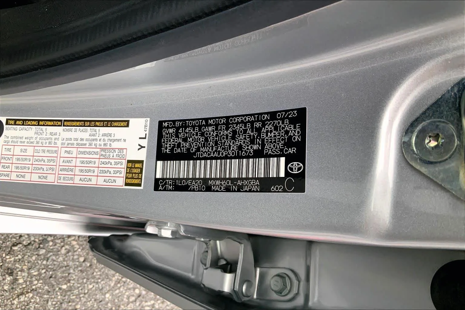 Used 2023 Cutting Edge Toyota XLE image 29