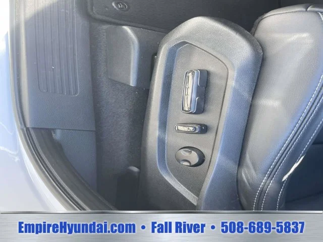 2023 Honda Pilot Touring - Photo 19