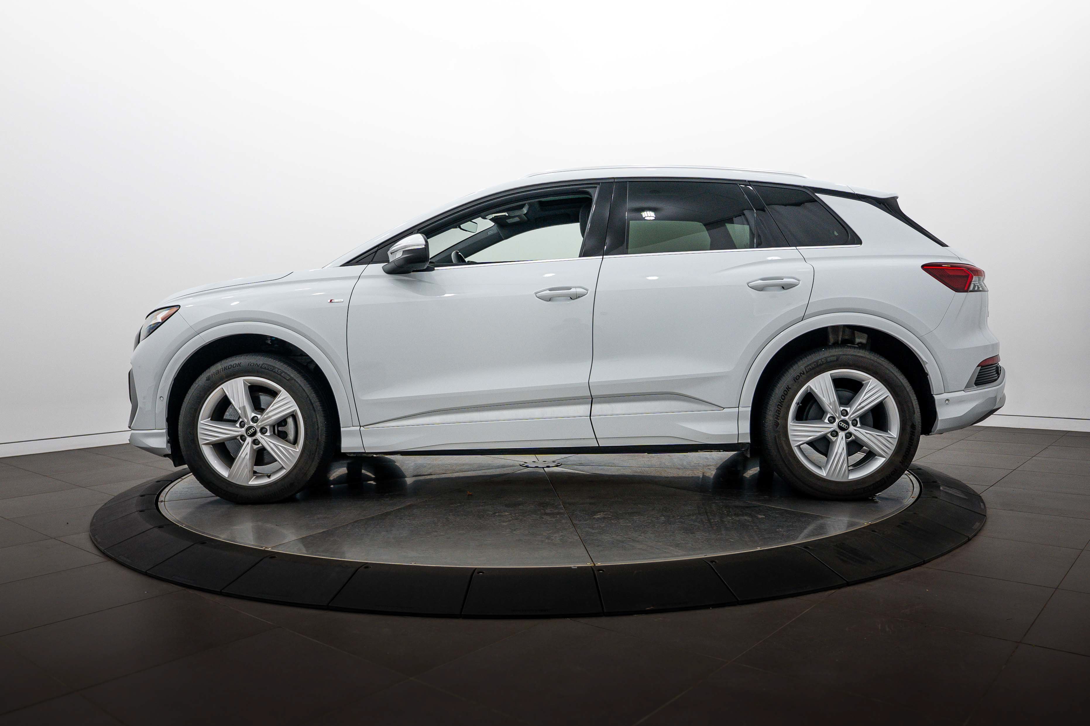 Certified Used 2023 Glacier White Metallic Audi Premium Plus image 6