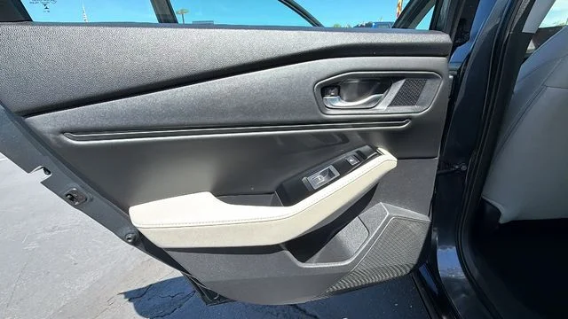 Used 2024 Gold Honda Touring image 14