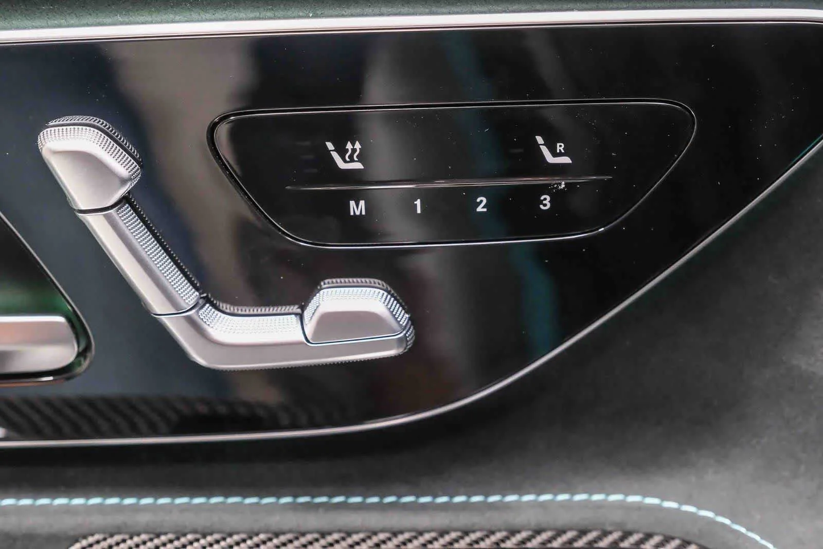 New 2025 Obsidian Black Metallic Mercedes-Benz AMG® GT 63 Pro Coupe image 63