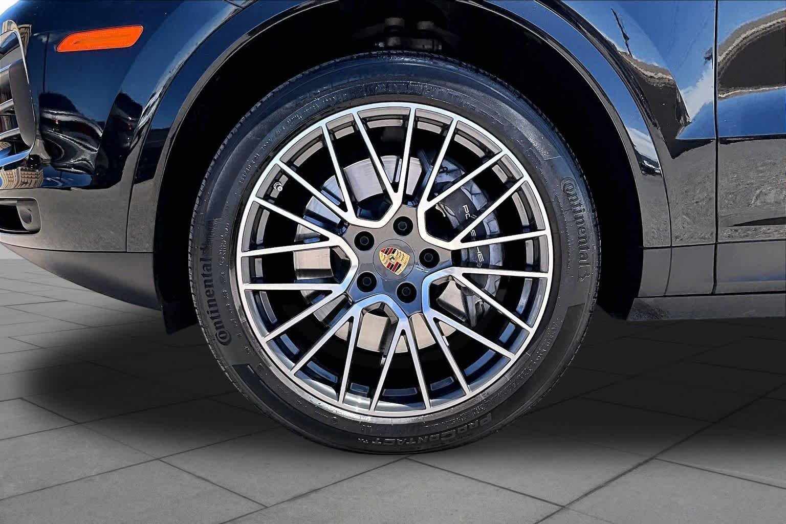 Used 2023 Black Porsche Platinum Edition image 9