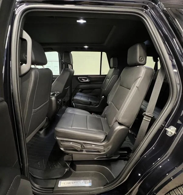 Used 2022 Blue Chevrolet Z71 image 25