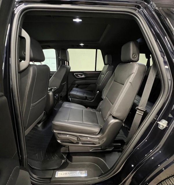 Used 2022 Blue Chevrolet Z71 image 25