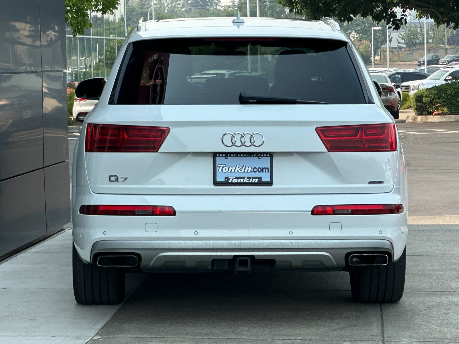 Used 2019 Glacier White Audi 55 Prestige image 4