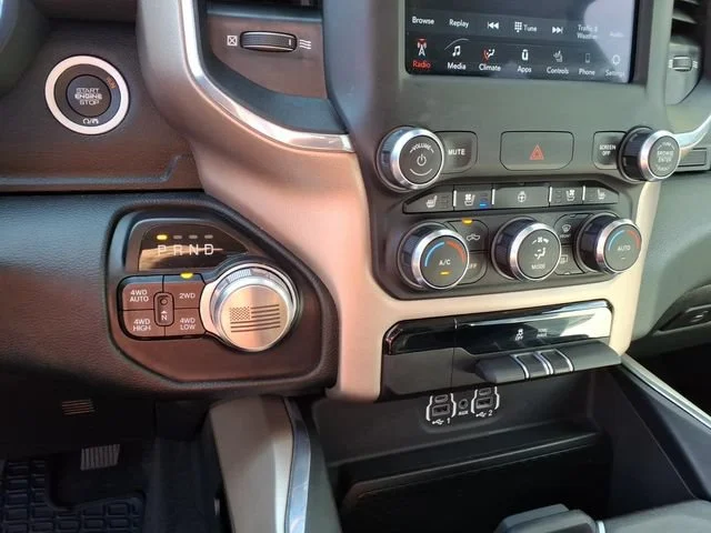 2021 RAM Ram 1500 Pickup Laramie - Photo 10