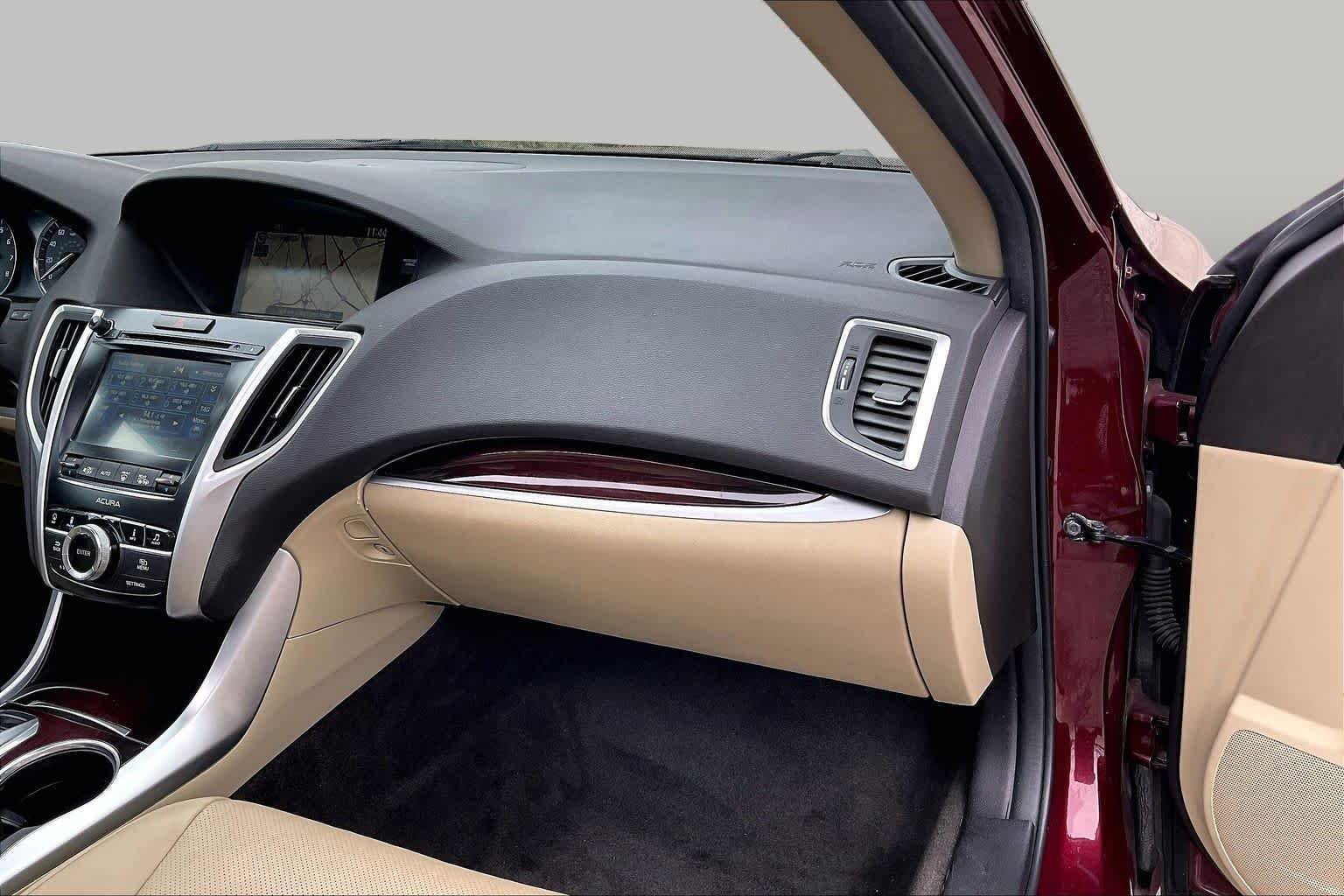 Used 2015 Basque Red Pearl II Acura V6 Tech image 18