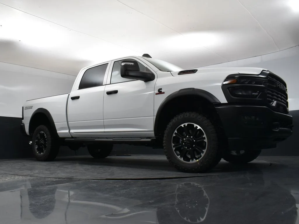 New 2026 Bright White Clearcoat RAM Tradesman image 25