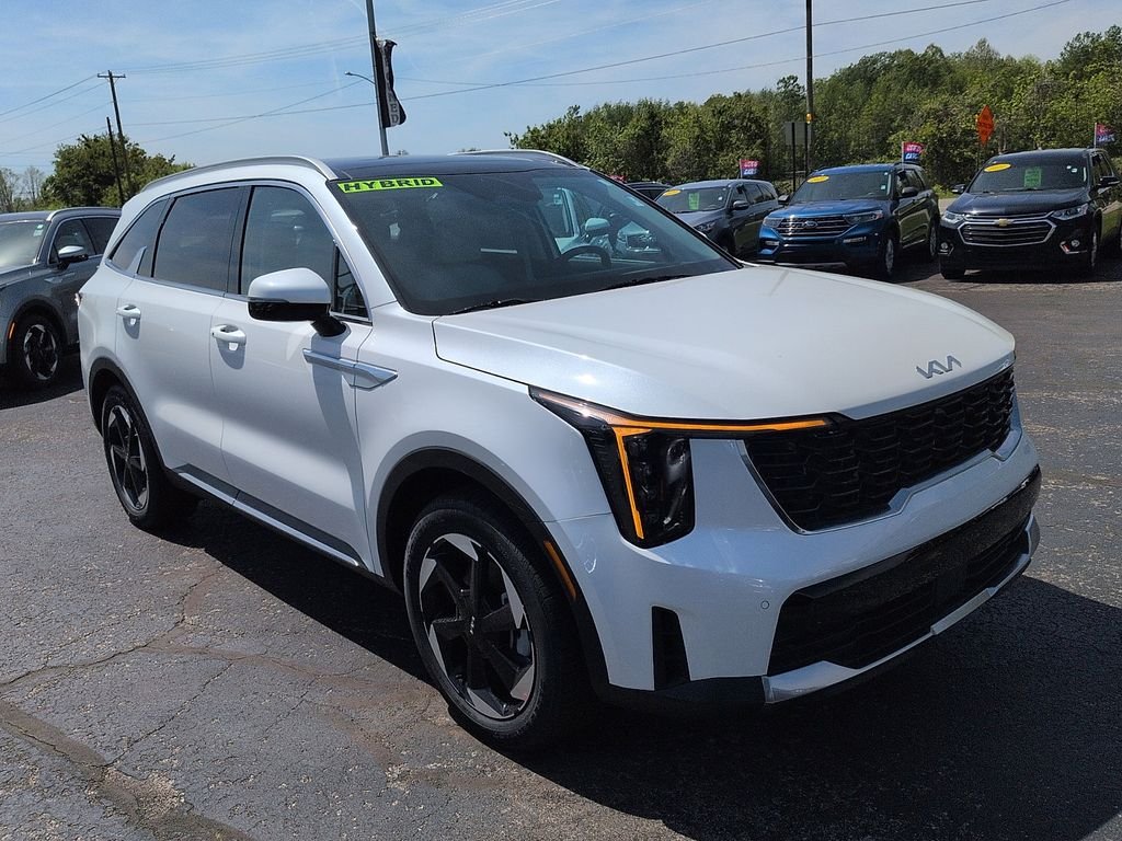 New 2026 Snow White Pearl Kia EX image 1