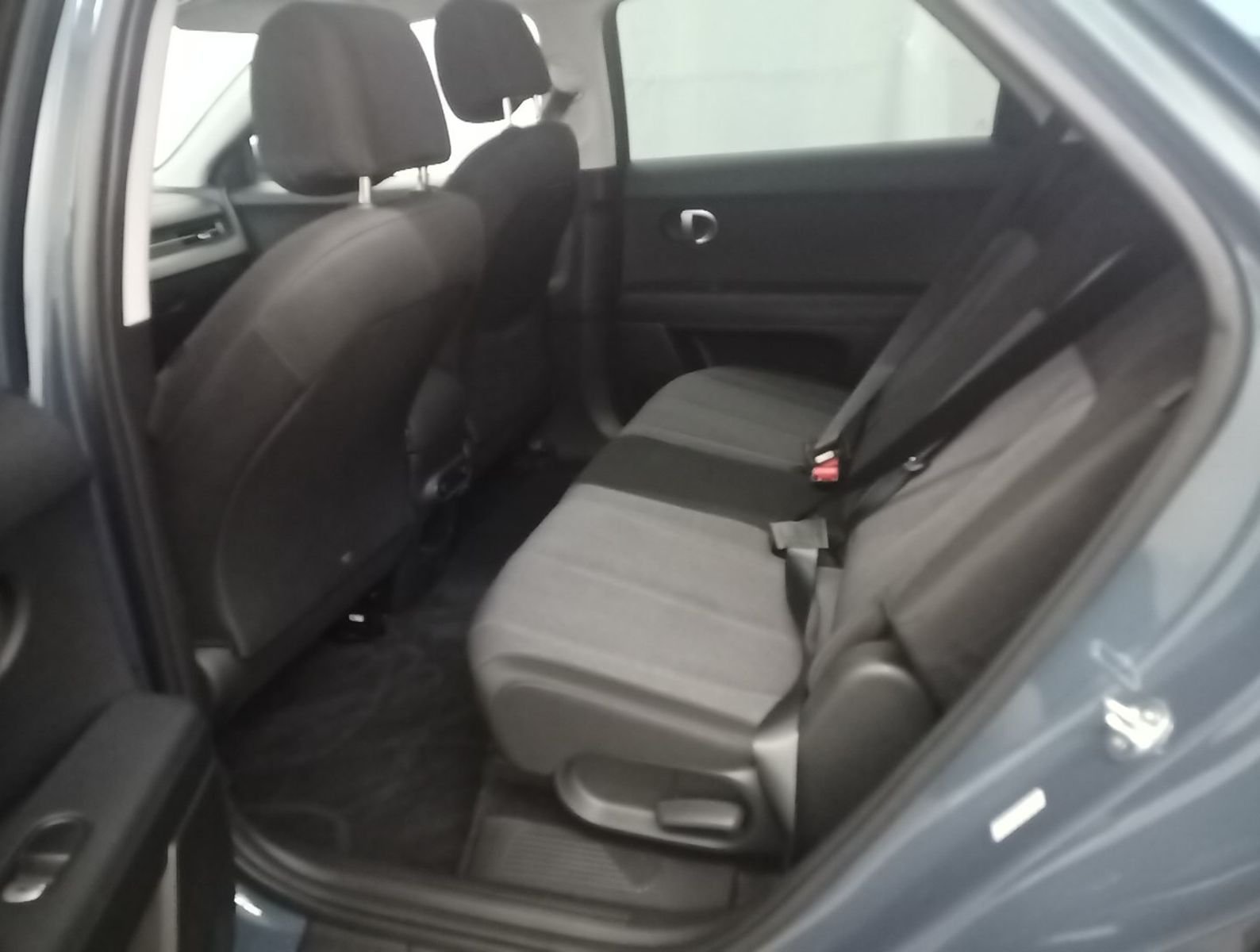 Used 2024 Green Hyundai SEL image 11