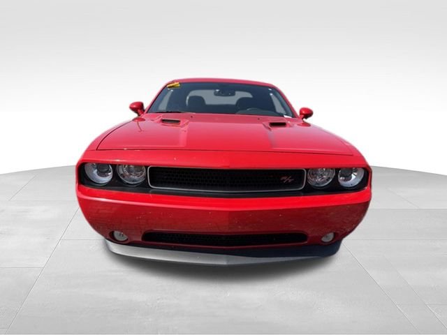 Used 2014 Red Dodge R/T image 9