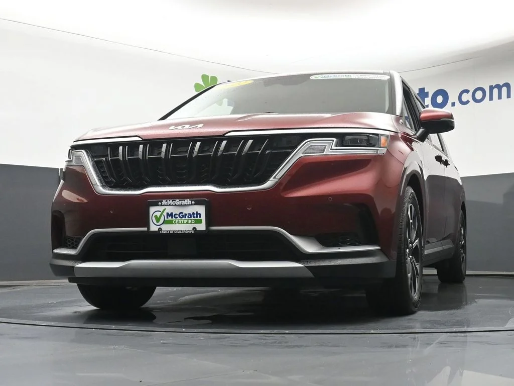 Used 2022 Red Kia EX image 7