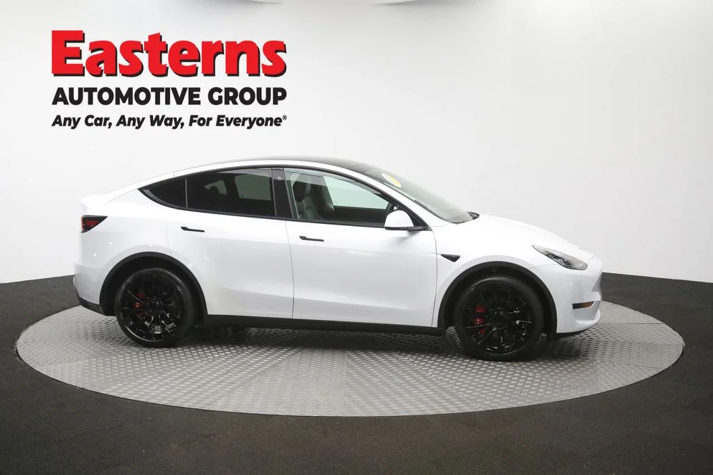 Used 2022 White Tesla Long Range image 40