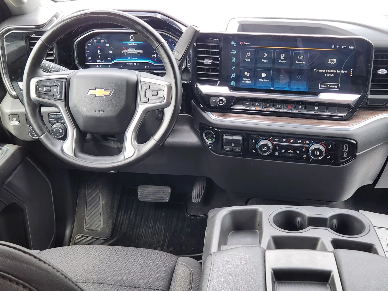 Used 2023 White Chevrolet LT image 25