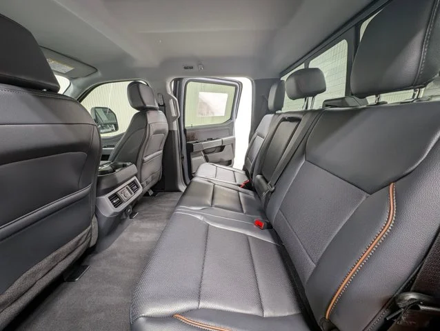 New 2026 Glacier Gray Metallic Tri-Coat Ford F-250® Lariat® image 60