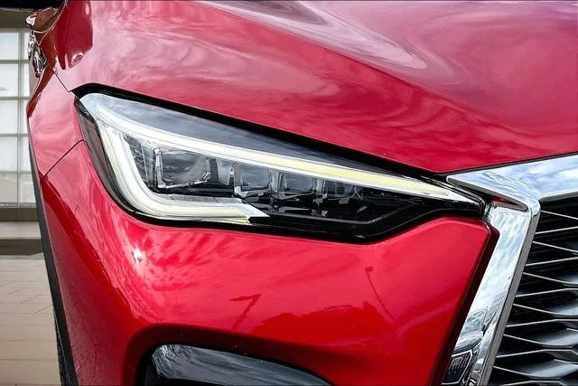 Used 2023 Red INFINITI SENSORY image 28