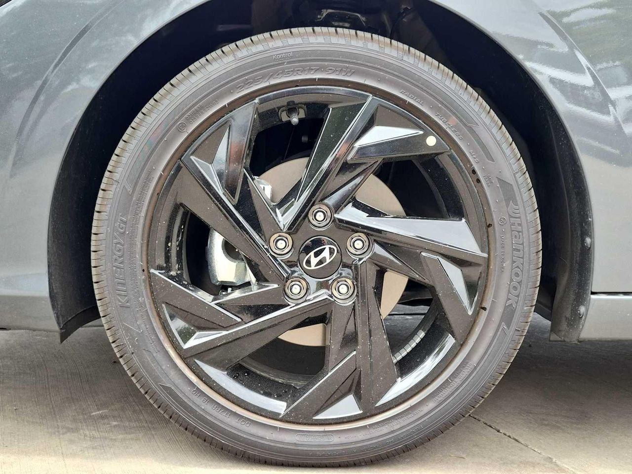 New 2026 Ecotronic Gray Hyundai SEL Sport Premium image 13