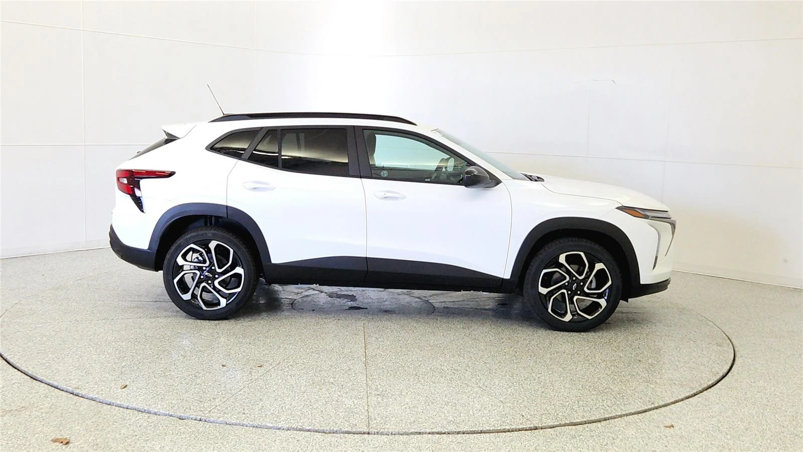 2026 Chevrolet Trax RS - Photo 8