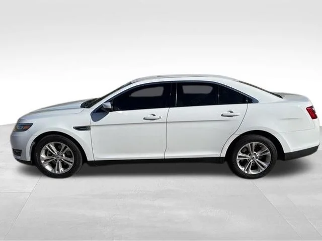 Used 2016 White Ford SEL image 6