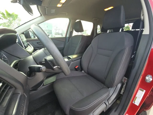 Used 2023 Red Nissan S image 17