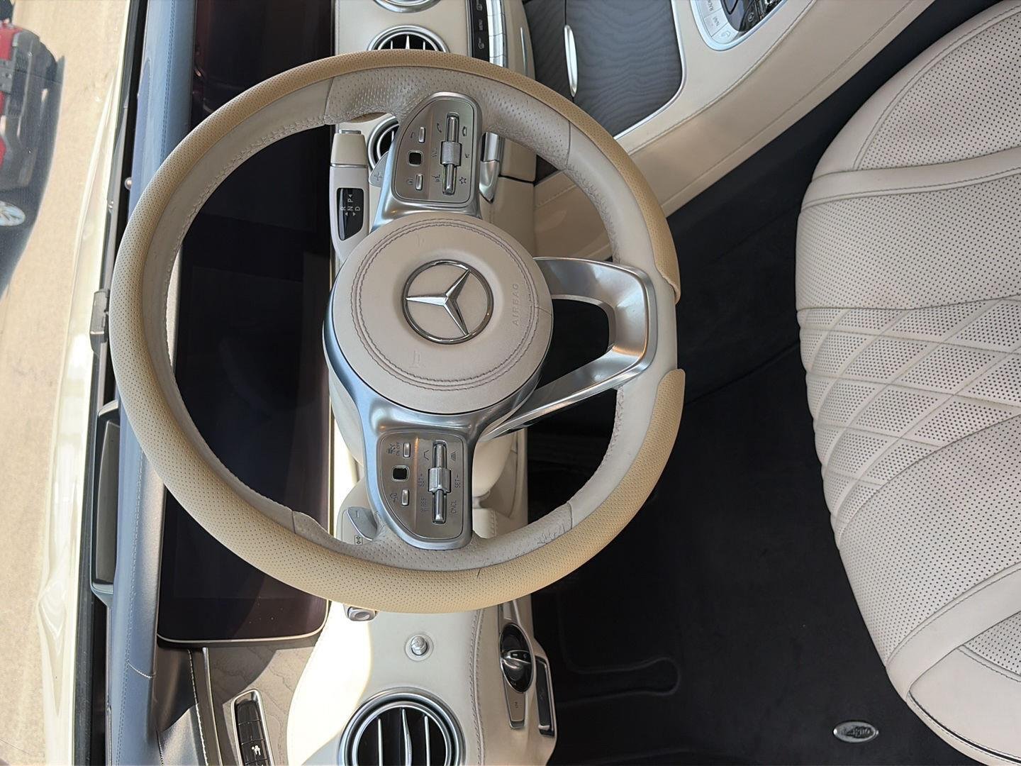 Used 2018 designo Diamond White Metallic Mercedes-Benz S 560 image 41