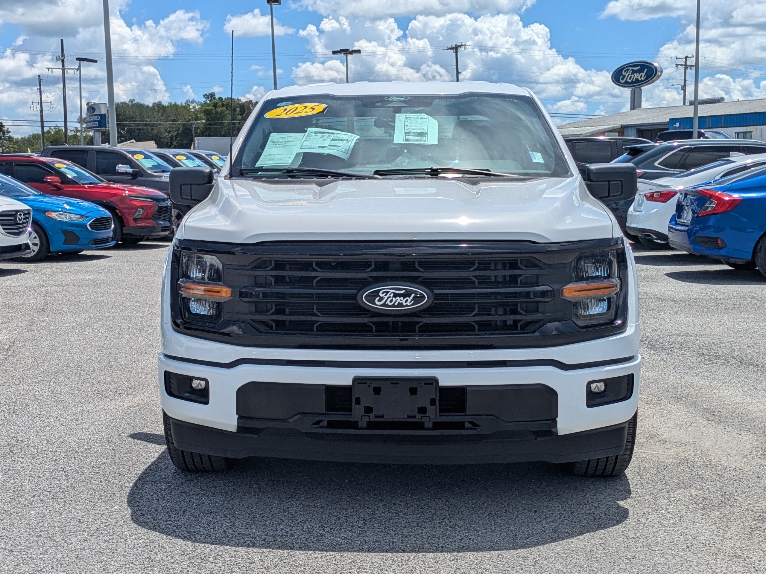 Used 2025  Ford XLT image 9
