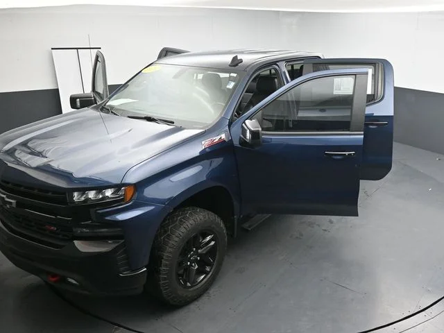 Used 2021 Blue Chevrolet LT Trail Boss image 34