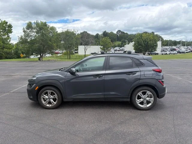 Used 2023 Gray Hyundai SEL image 1