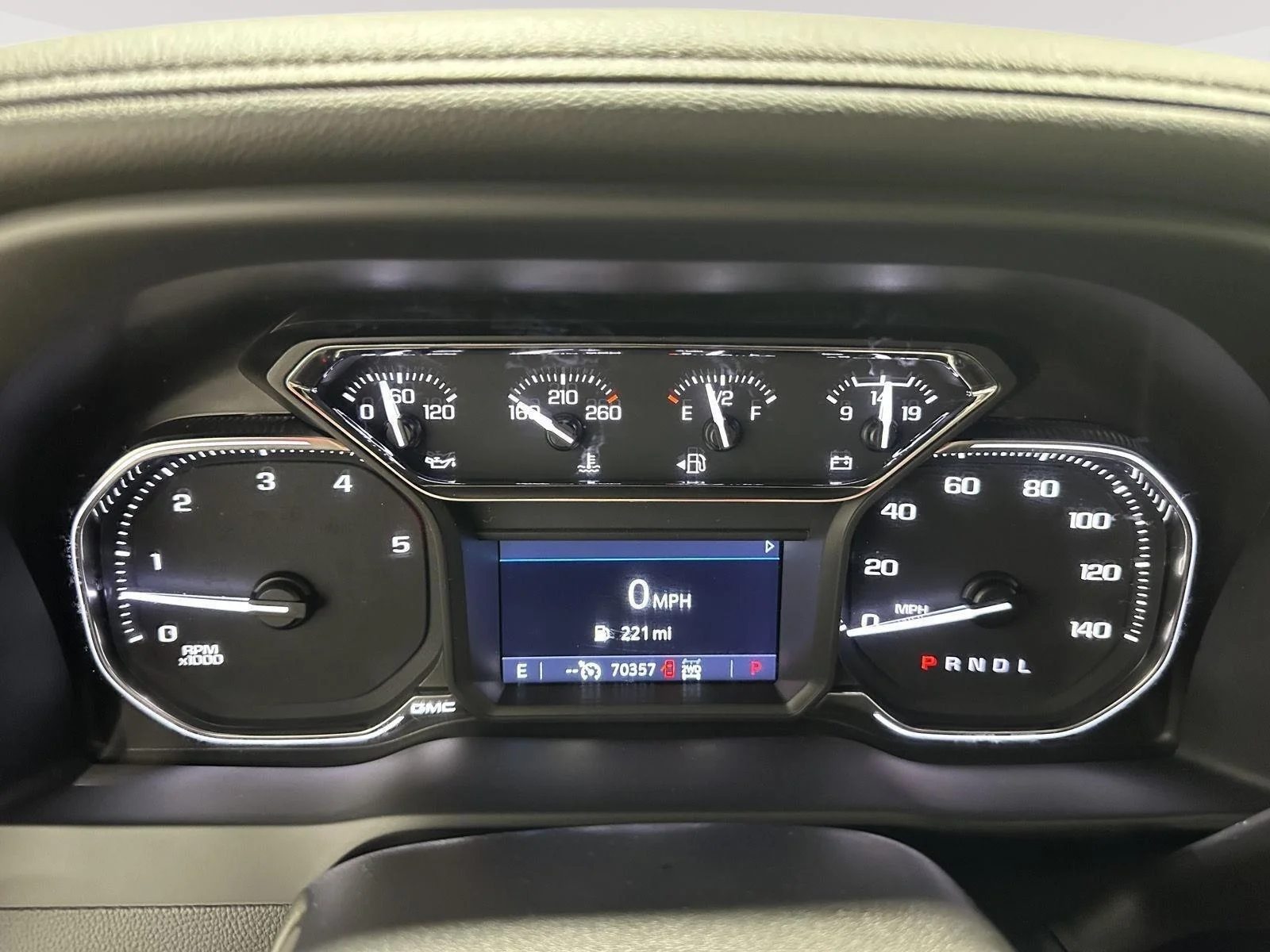 Used 2022 EBONY TWILIGHT METALLIC GMC SLE image 10