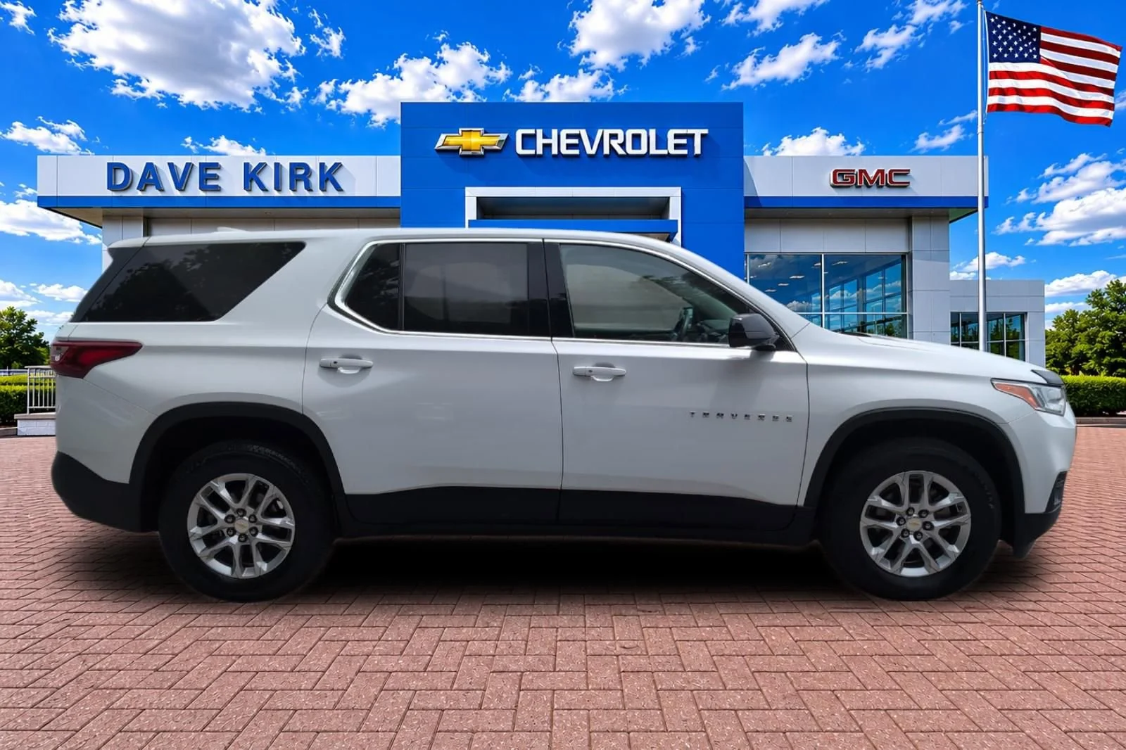 Used 2020 SUMMIT WHITE Chevrolet LS image 2