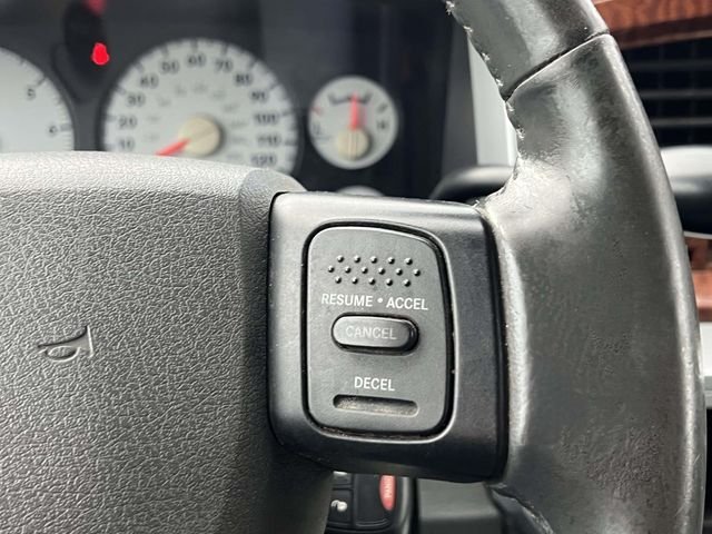 Used 2007 Black Dodge Laramie image 28