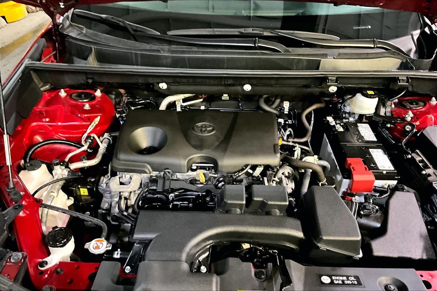 Used 2025 Ruby Flare Pearl Toyota XLE image 32