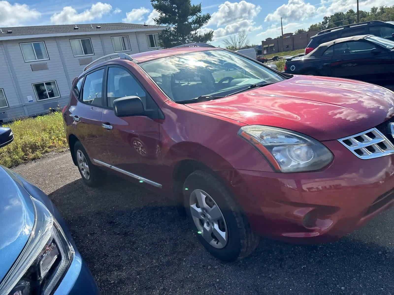 Used 2014 Cayenne Red Nissan S image 8